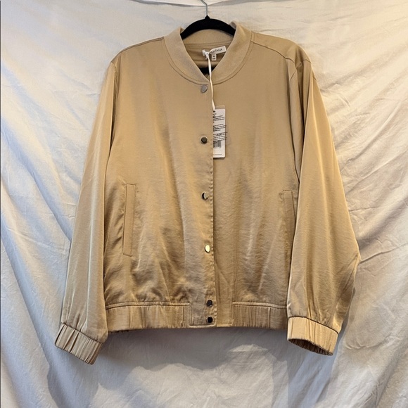 NWT Chic Gold Bomber Jacket for Women - Picture 1 of 9